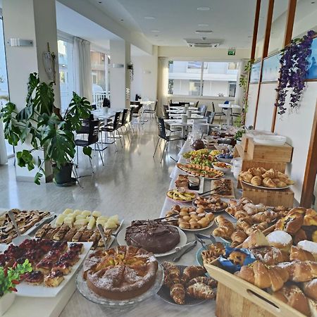 Hotel Kim Rimini Eksteriør billede