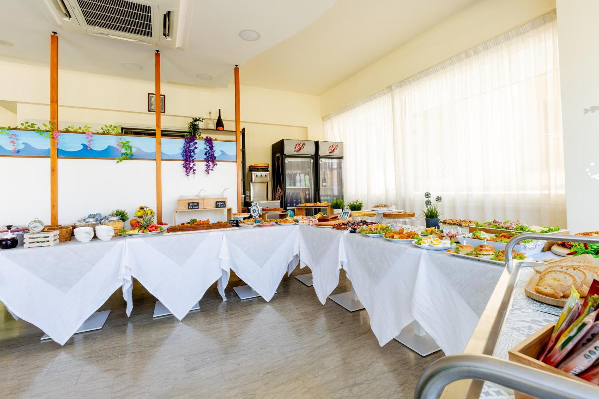 Hotel Kim Rimini Eksteriør billede