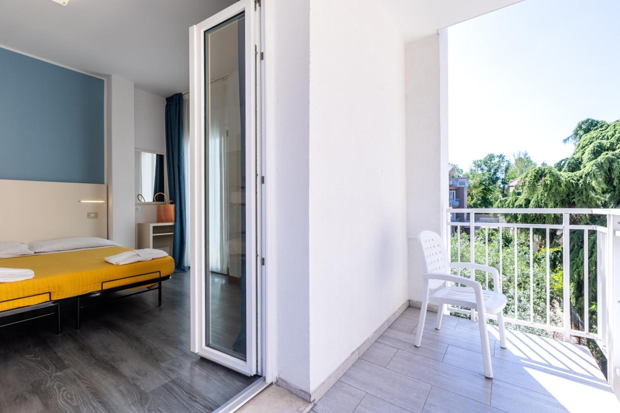 Hotel Kim Rimini Eksteriør billede