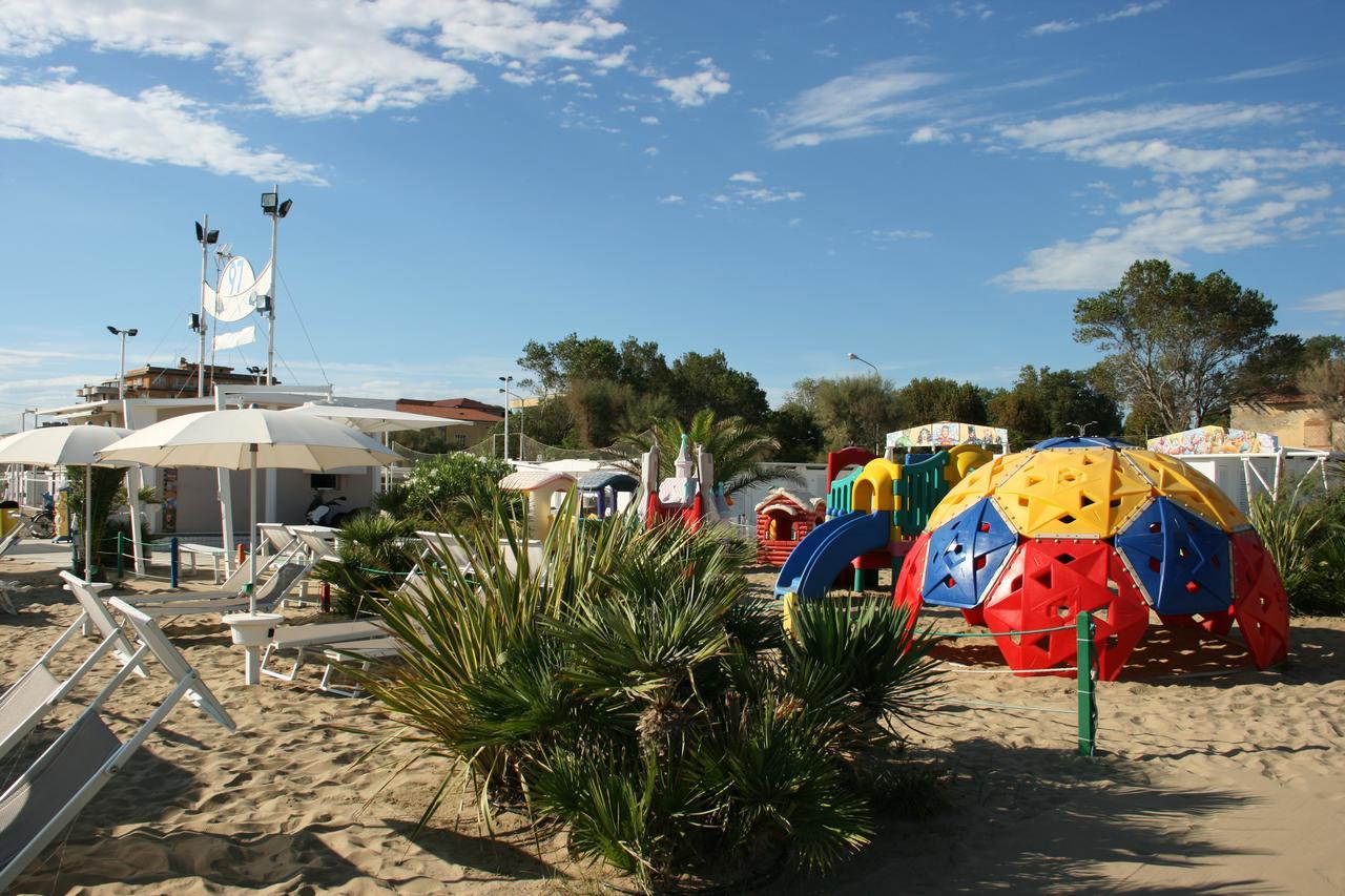 Hotel Kim Rimini Eksteriør billede