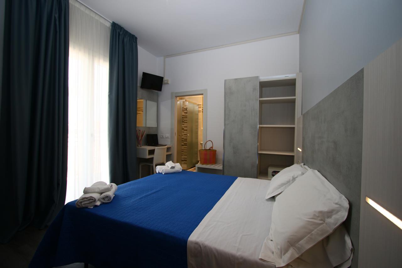 Hotel Kim Rimini Eksteriør billede