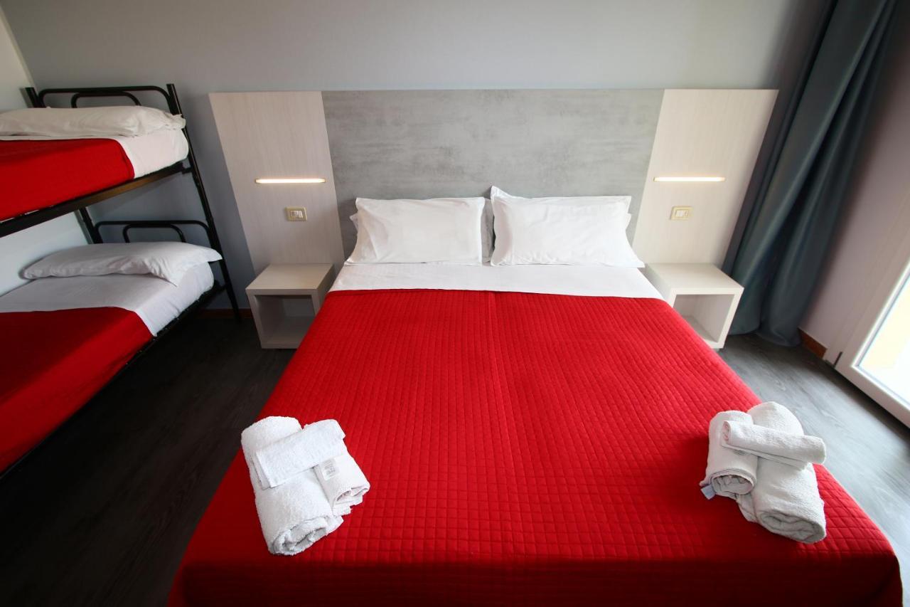 Hotel Kim Rimini Eksteriør billede