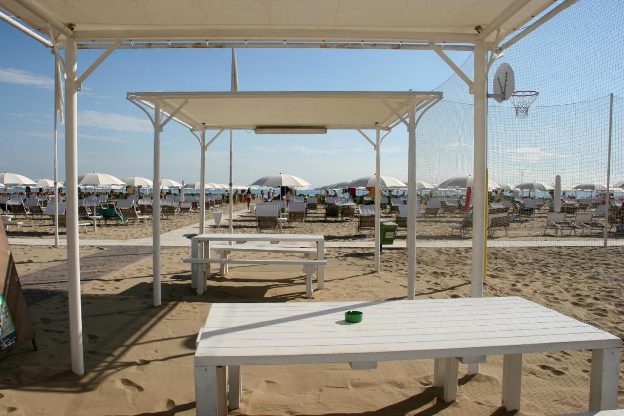 Hotel Kim Rimini Eksteriør billede